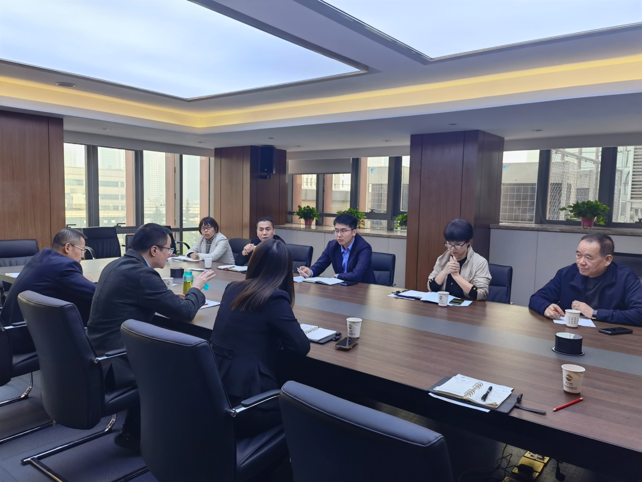 固定收益部與長安信托政信事業(yè)部、西安未央城市建設(shè)集團(tuán)有限公司進(jìn)行業(yè)務(wù)座談                                                                                         