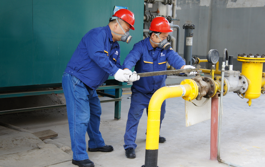 西安正源新燃料發(fā)展有限公司開(kāi)展上半年度消防應(yīng)急演練活動(dòng) 西安正源新燃料發(fā)展有限公司開(kāi)展上半年度消防應(yīng)急演練活動(dòng)